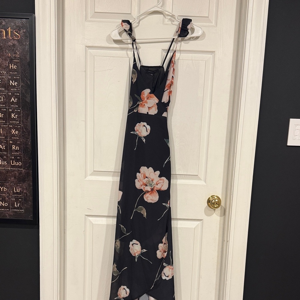 HAODUOYI Black Dress with Floral Accents